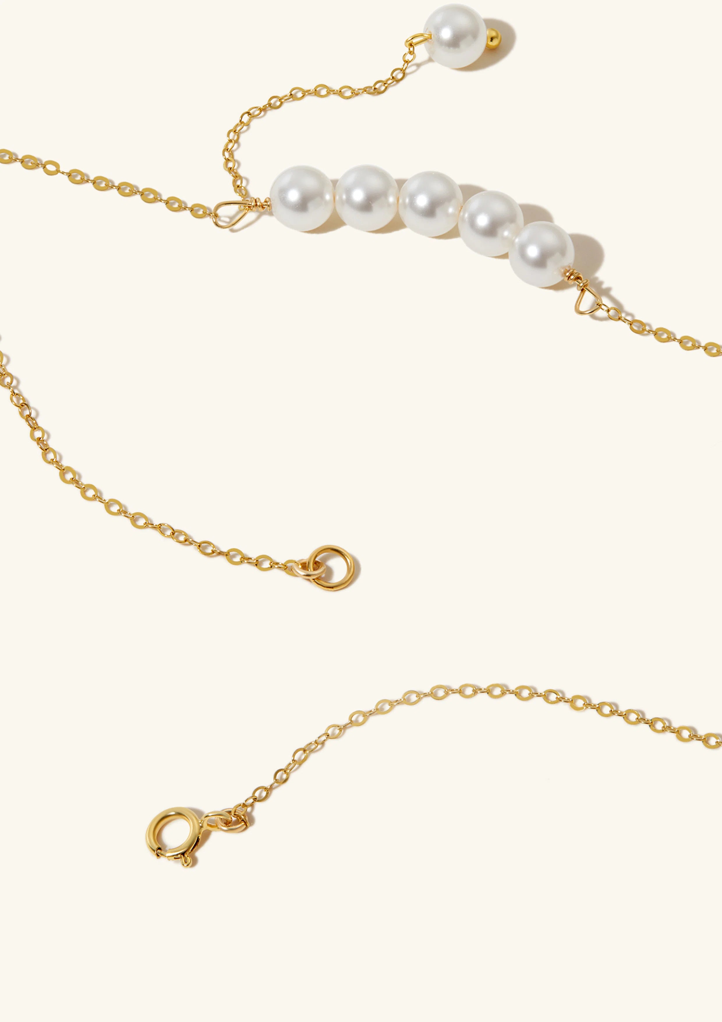 Y-Shaped Pearl Necklace