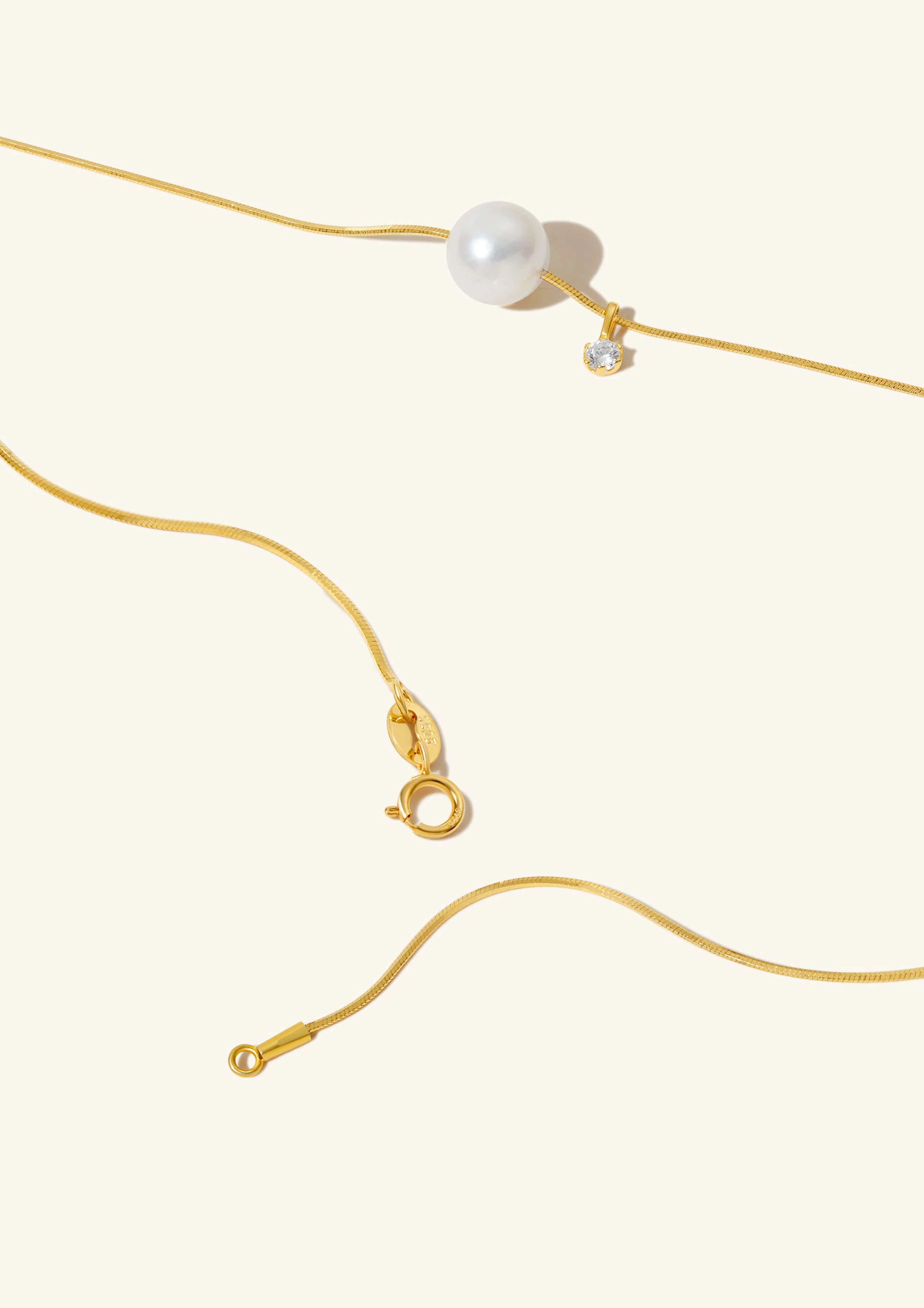 Slide Pearl Necklace