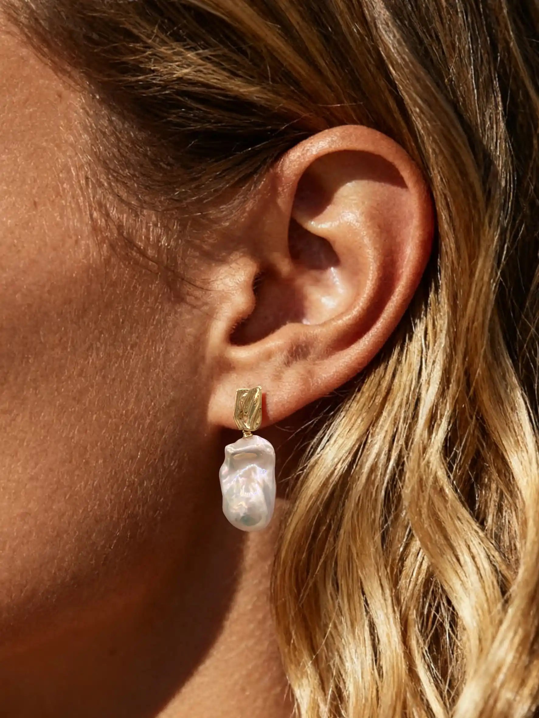 Baroque Pearl Earrings